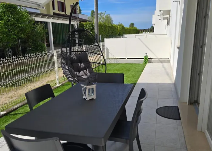 Home23Jesolo! Beach, Parking And Bikes Included